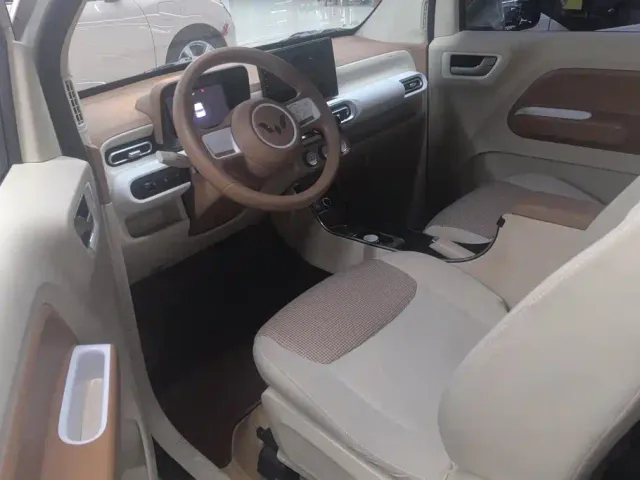 Wuling Hongguang Mini EV — Фото автомобиля 9