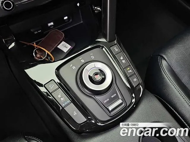 Kia Seltos New — Фото автомобиля 8