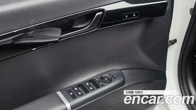Hyundai Grandeur Grandeur (GN7) 3.5 LPG 2WD (Такси) — Фото автомобиля 7