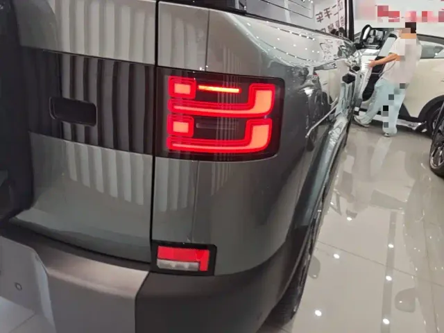 BYD FangChengBao Titanium 7 — Фото автомобиля 7