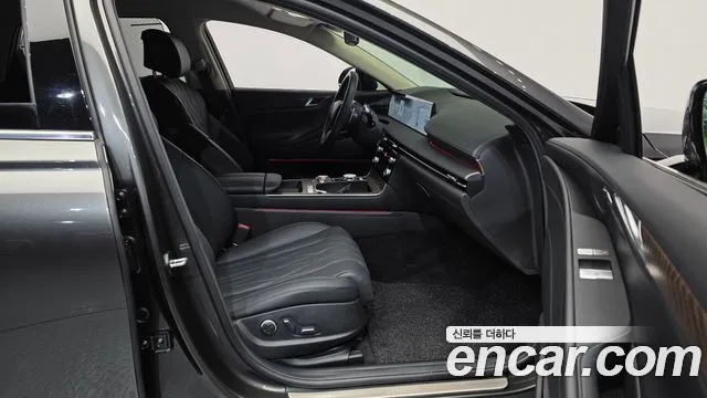 Genesis G80 Бензин 3.5 турбо AWD — Фото автомобиля 11