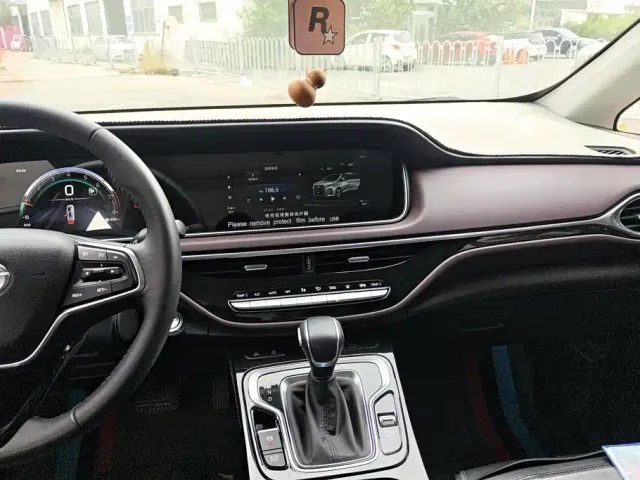GAC Trumpchi M6 — Фото автомобиля 13