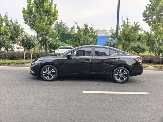 Nissan Sylphy — Фото автомобиля 8