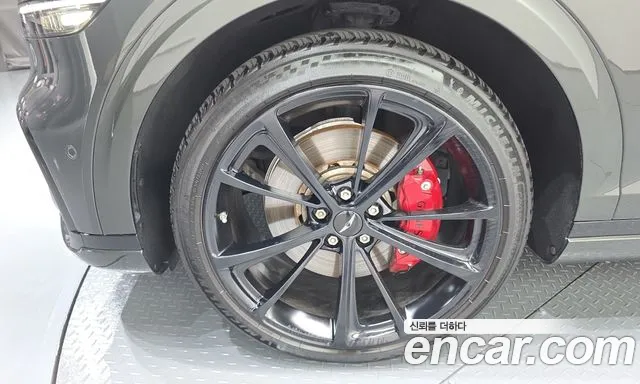 Genesis GV70 — Фото автомобиля 5