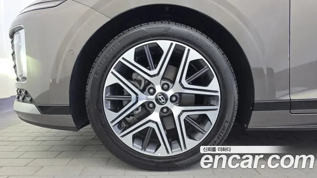 Hyundai Grandeur GN7 — Фото автомобиля 5