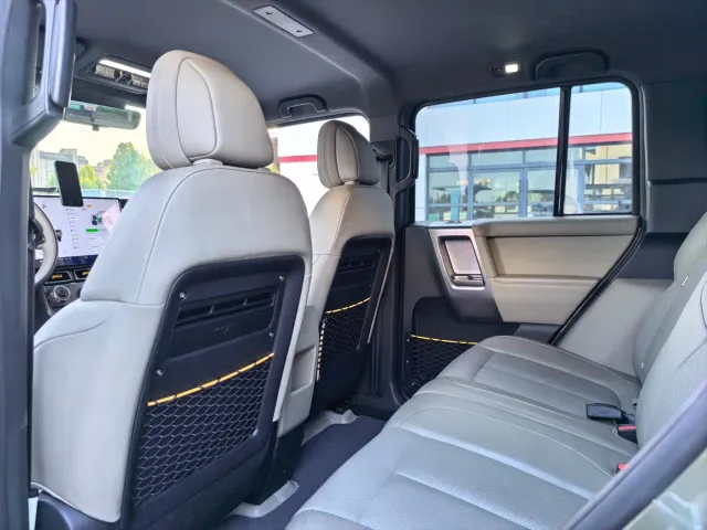 iCAR V23 — Фото автомобиля 13