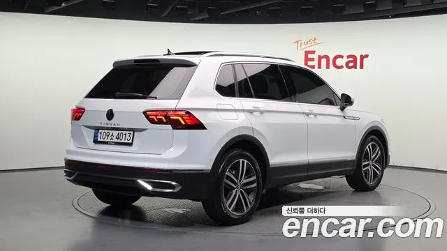 Volkswagen Tiguan Tiguan 2 поколение 2.0 TDI Prestige — Фото автомобиля 2