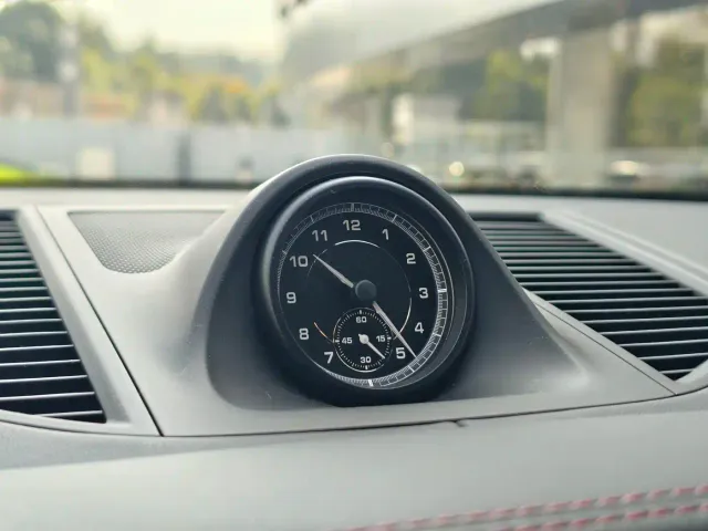 Porsche Macan — Фото автомобиля 11
