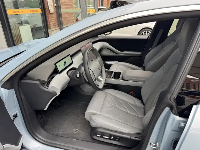NIO NIO ET5T 2025 75kWh Touring — Фото автомобиля 8