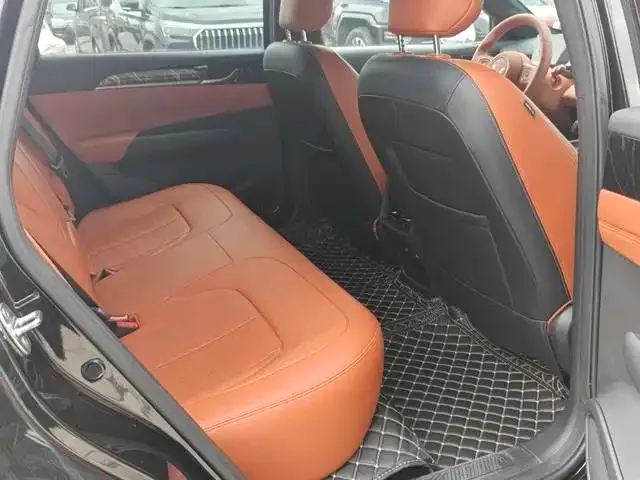 Wuling Starlight — Фото автомобиля 13