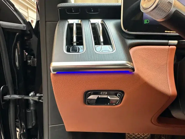 Mercedes-Benz S-Class — Фото автомобиля 13