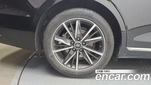 Hyundai Grandeur Grandeur (New) — Фото автомобиля 5