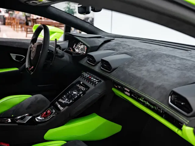 Lamborghini Huracan — Фото автомобиля 15