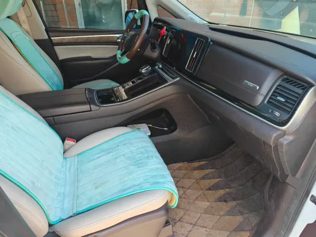 GAC Trumpchi M8 — Фото автомобиля 6
