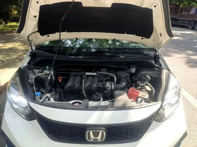 Honda Fit — Фото автомобиля 19