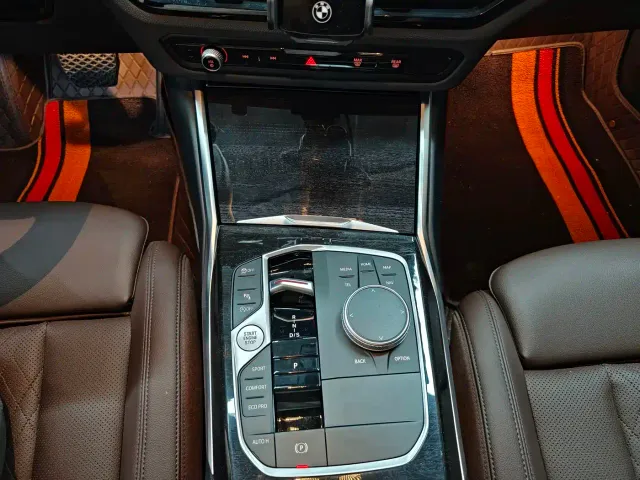 BMW 3 Series — Фото автомобиля 7