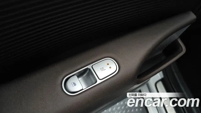 Hyundai Ioniq6 Long Range AWD — Фото автомобиля 30