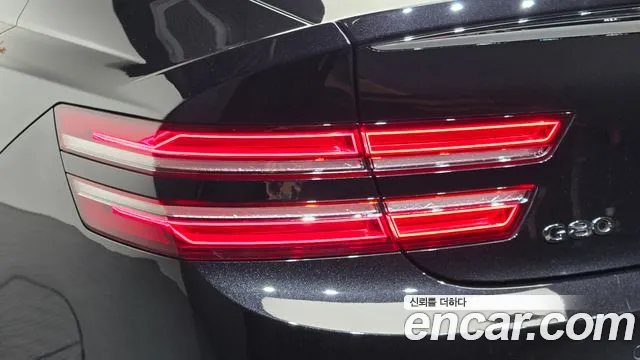 Genesis G80 Бензин 3.5 турбо AWD — Фото автомобиля 20
