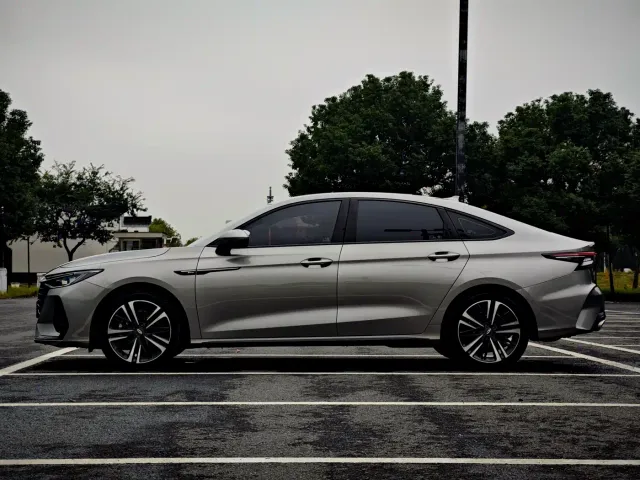 Chery Arrizo 8 — Фото автомобиля 4