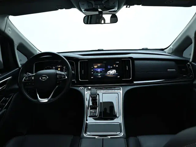 GAC Trumpchi M8 — Фото автомобиля 14