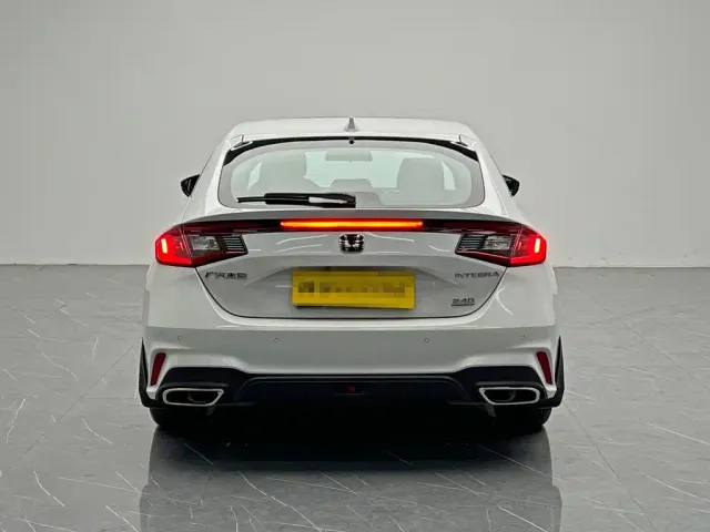 Honda Integra — Фото автомобиля 5