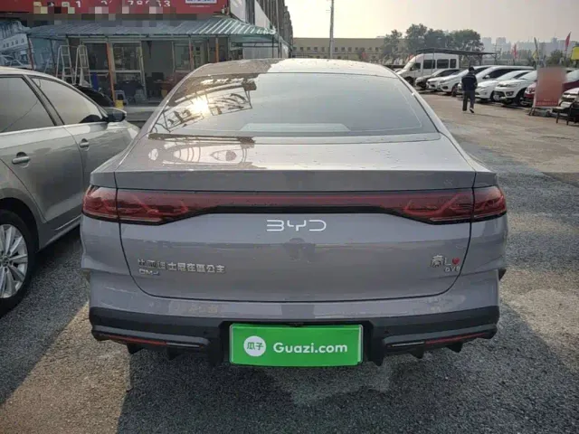 BYD Qin L — Фото автомобиля 5
