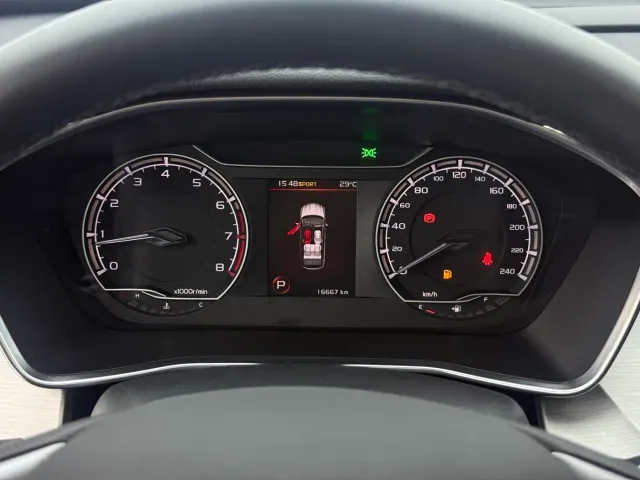 Geely Binyue — Фото автомобиля 18