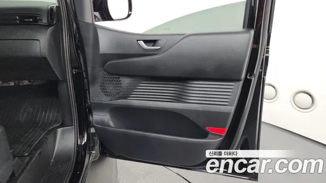 Hyundai Staria Staria Карго 5 мест — Фото автомобиля 6