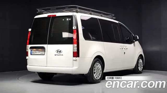 Hyundai Staria Staria L3.5 Карго 5 мест — Фото автомобиля 2