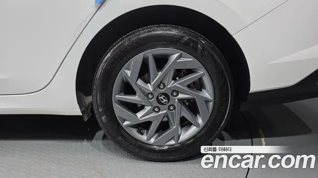 Hyundai Avante — Фото автомобиля 6
