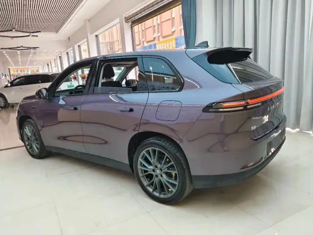 Leapmotor C10 — Фото автомобиля 19