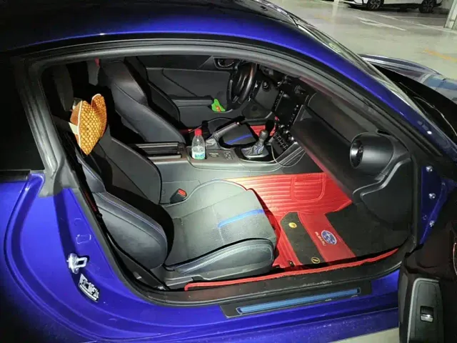 Subaru BRZ — Фото автомобиля 13
