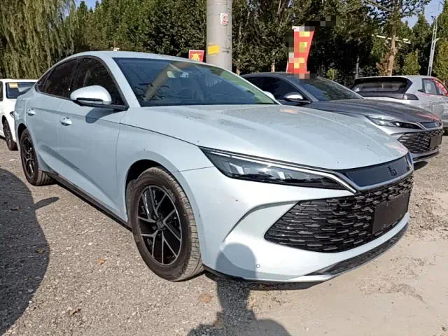 BYD Qin L — Фото автомобиля 3