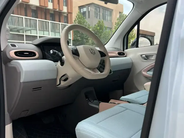 Leapmotor T03 — Фото автомобиля 5