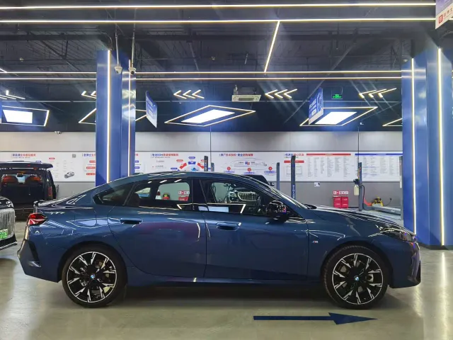 BMW 2 Series — Фото автомобиля 7