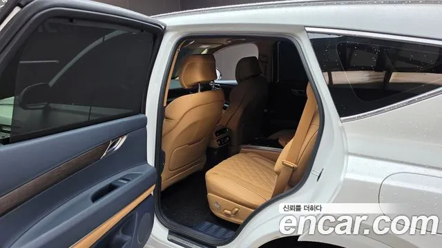 Genesis GV80 — Фото автомобиля 16