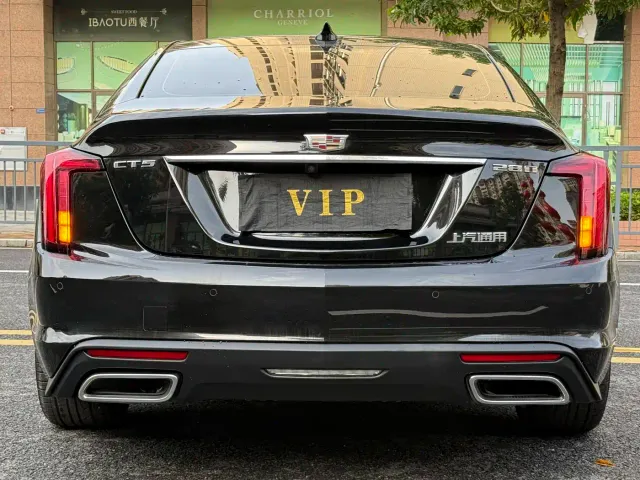 Cadillac CT5 — Фото автомобиля 8
