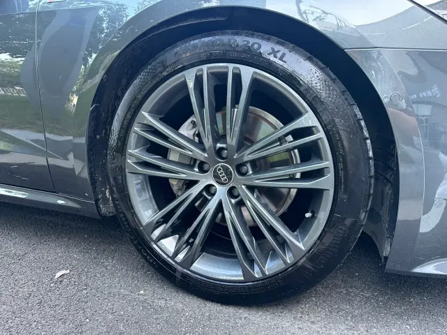 Audi A7 — Фото автомобиля 14