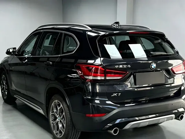 BMW X1 — Фото автомобиля 7
