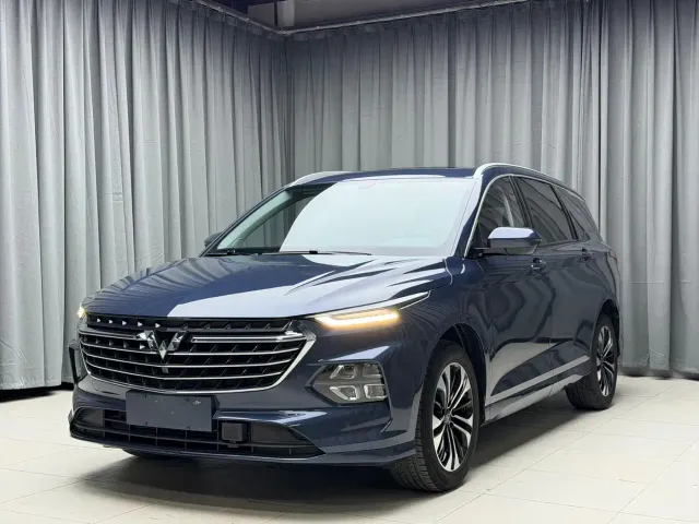 Фотография автомобиля — Wuling Victory
