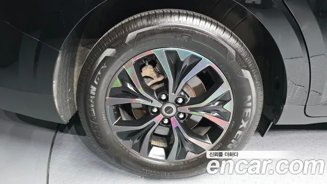 Kia Canival Carnival 4 поколение Дизель 9 мест Prestige — Фото автомобиля 4