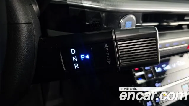 Hyundai Grandeur GN7 — Фото автомобиля 9