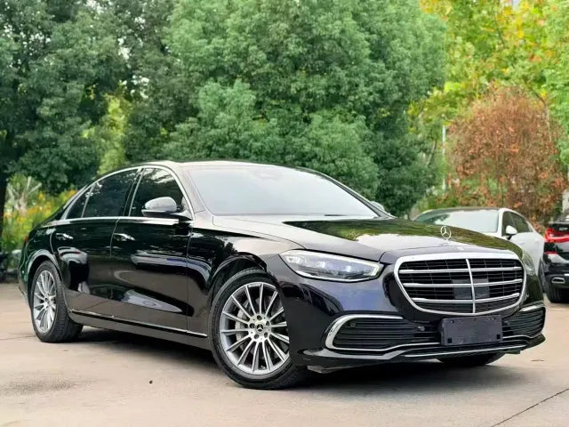 Mercedes-Benz S-Class — Фото автомобиля 3