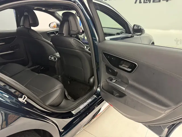 Mercedes-Benz C-Class — Фото автомобиля 9