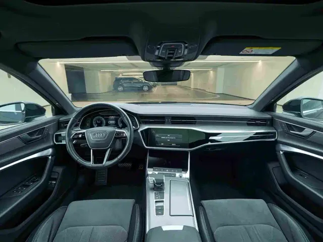 Audi Audi A6L New Energy 2022 55 TFSI e quattro — Фото автомобиля 19