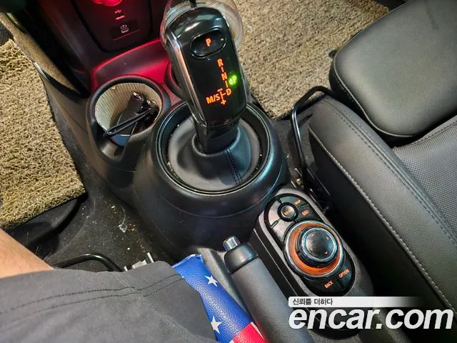 MINI Cooper — Фото автомобиля 15