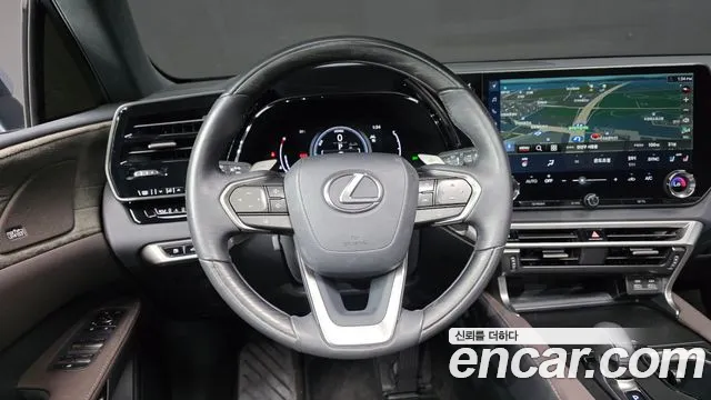Lexus RX — Фото автомобиля 11