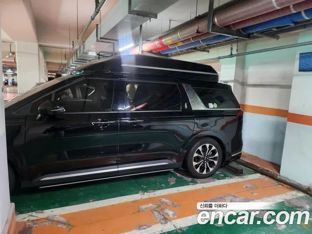 Kia Carnival Generation 4 — Фото автомобиля 6