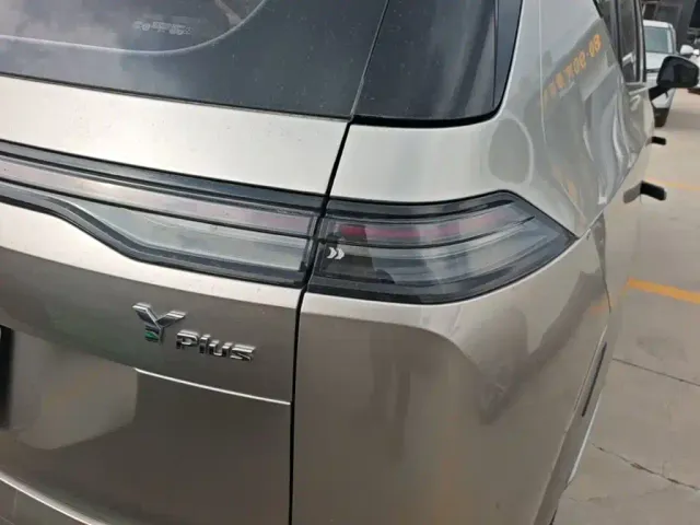 GAC Aion Y — Фото автомобиля 7