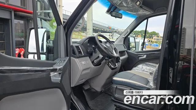 Hyundai Solati — Фото автомобиля 9